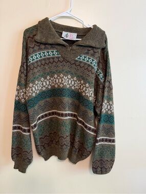 Men’s Olive Green Patterned Zip-Collar Turtleneck Sweater